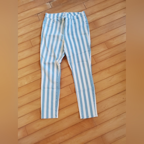 Sumner pants - Picture 2 of 4